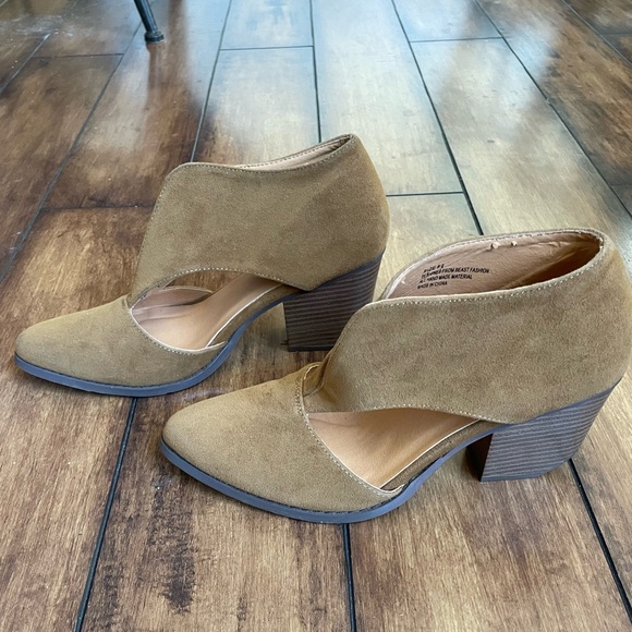 Bohme/Beast Carrie ankle boot - Picture 5 of 7